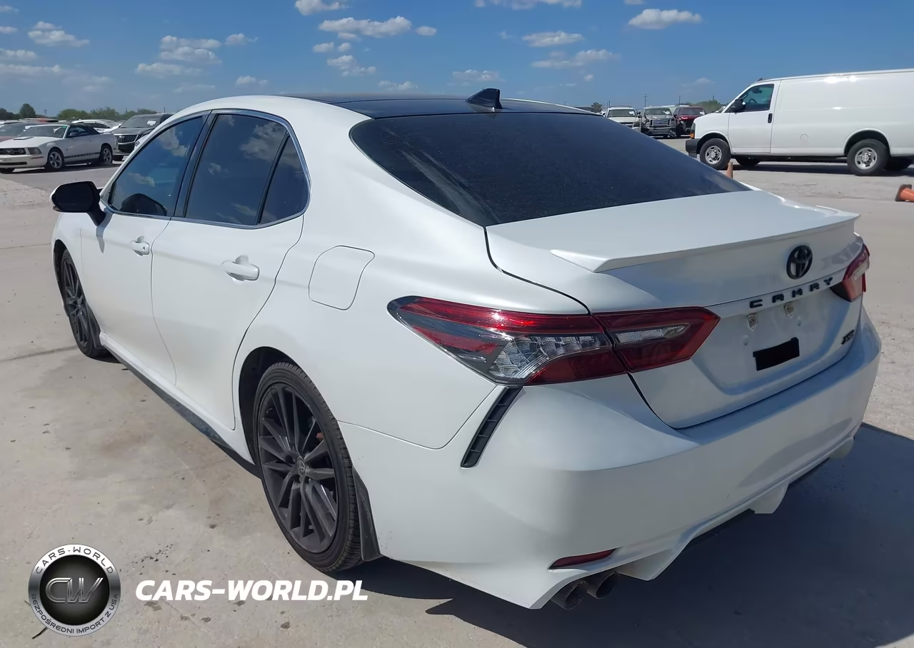 2023 Toyota Camry Xse VIN:4T1K61AK4PU079068 - 3