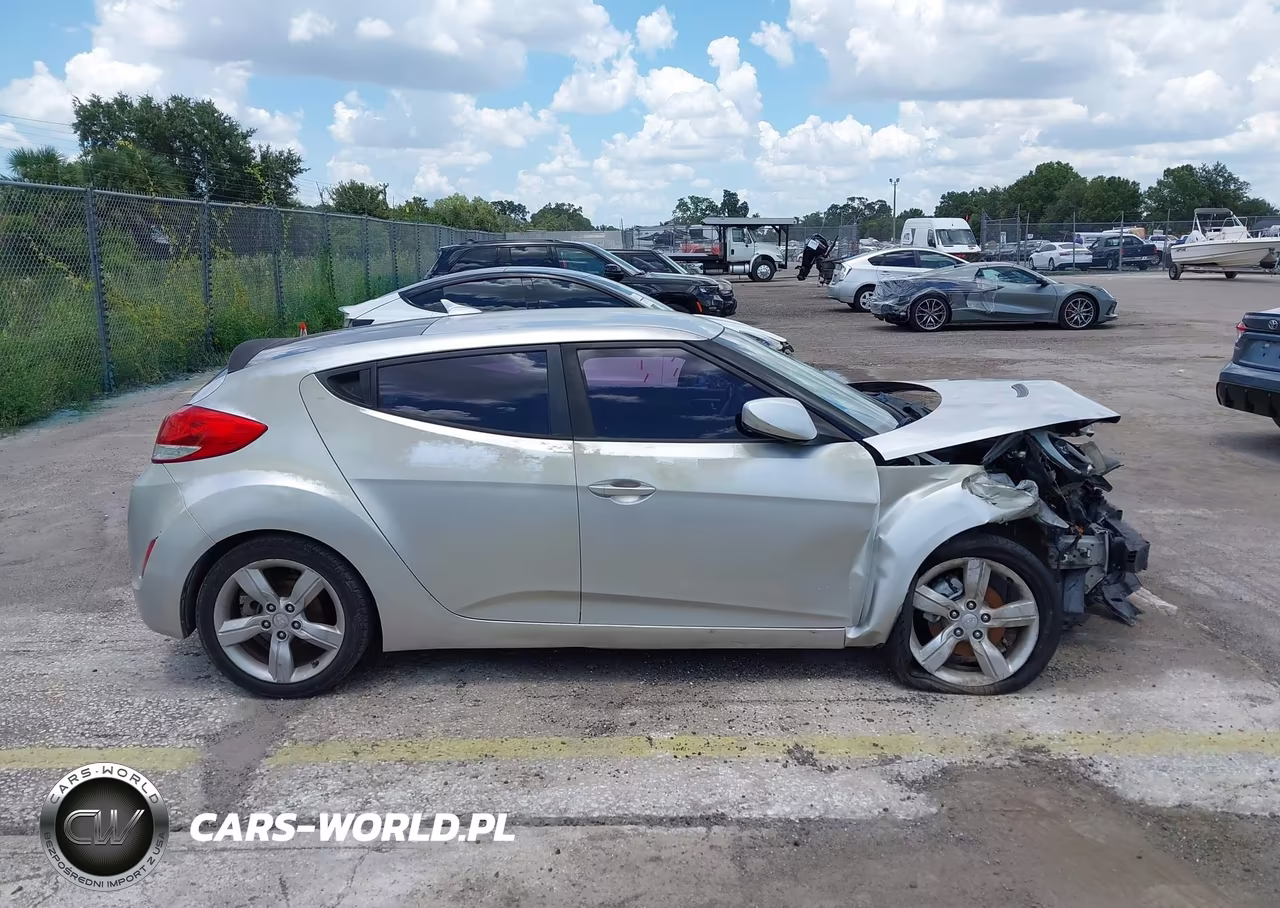 2012 Hyundai Veloster Base W-Gray VIN:KMHTC6AD0CU044114 - 14