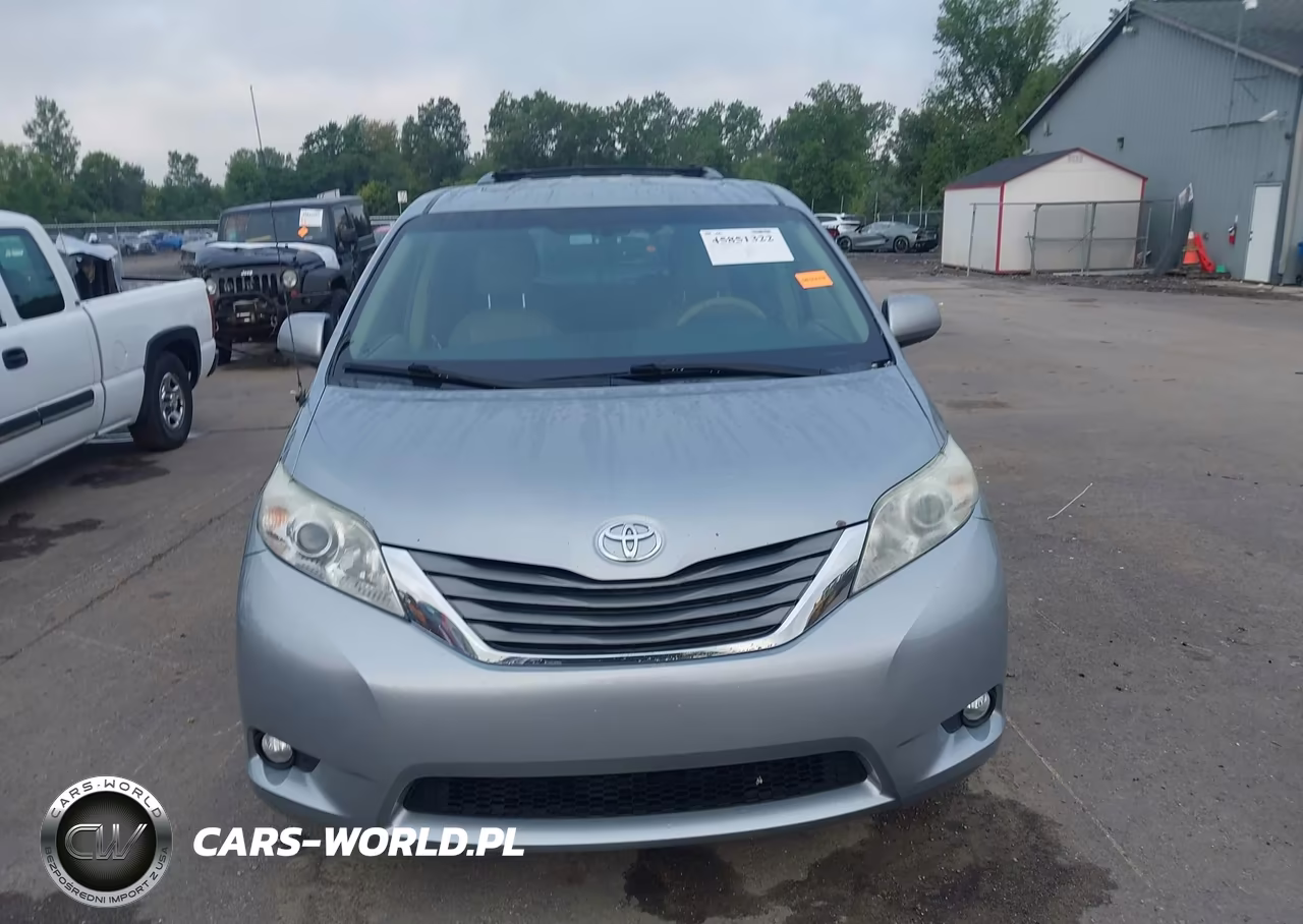 2013 Toyota Sienna Xle V6 8 Passenger VIN:5TDYK3DC2DS371411 - 12