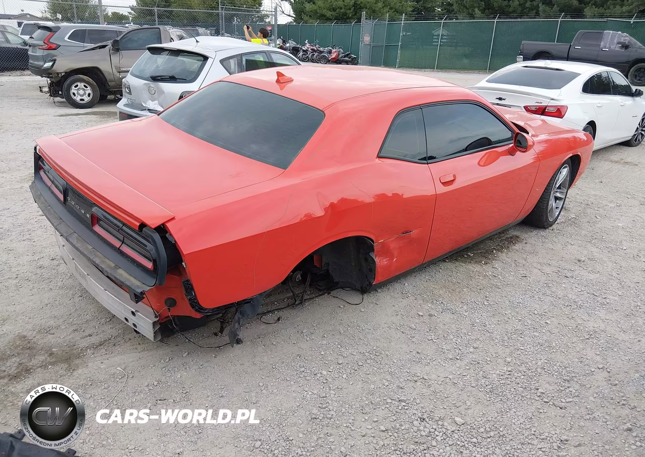 2017 Dodge Challenger R-T VIN:2C3CDZBT0HH655963 - 4