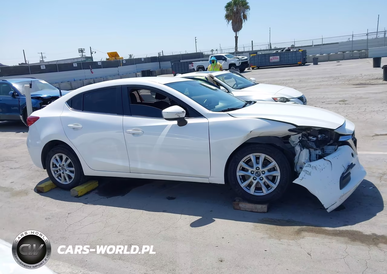 2017 Mazda Mazda3 Sport VIN:3MZBN1U71HM156836 - 13