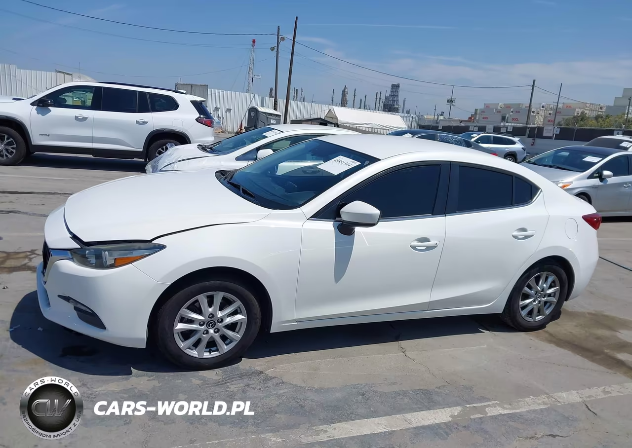 2017 Mazda Mazda3 Sport VIN:3MZBN1U71HM156836 - 14