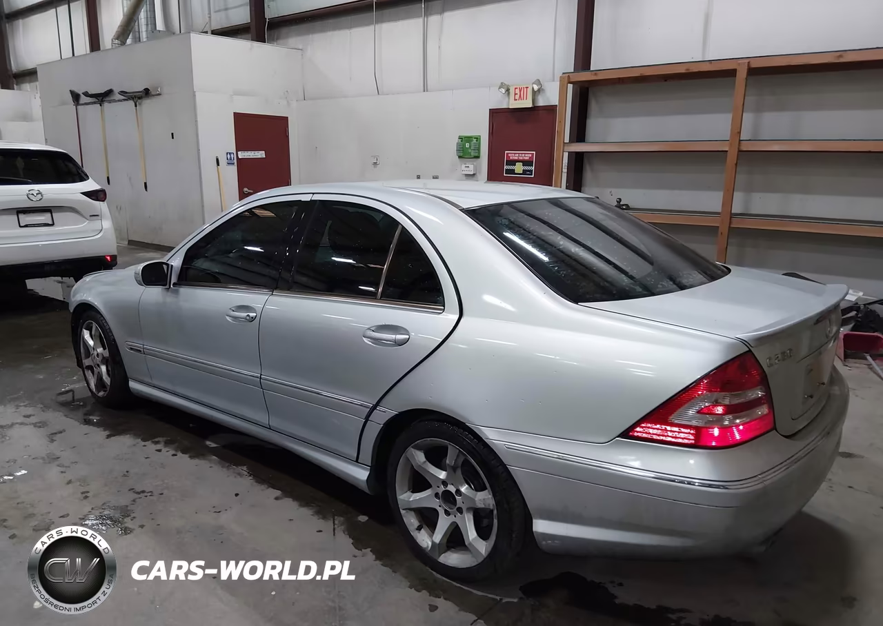 2007 Mercedes-Benz C 230 Sport VIN:WDBRF52H97F934959 - 3
