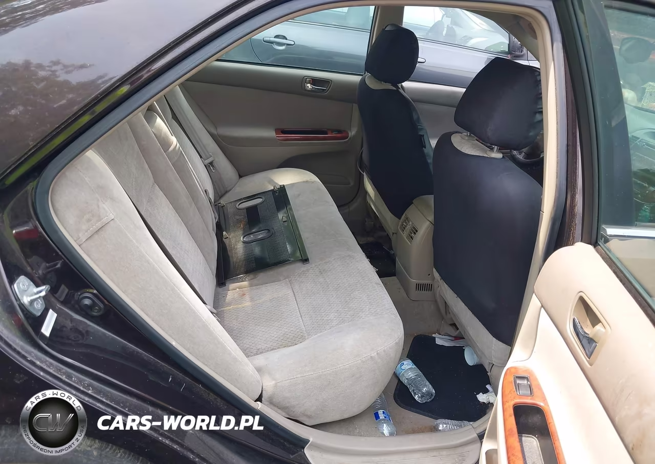2003 Toyota Camry Xle VIN:4T1BE32K83U652626 - 8
