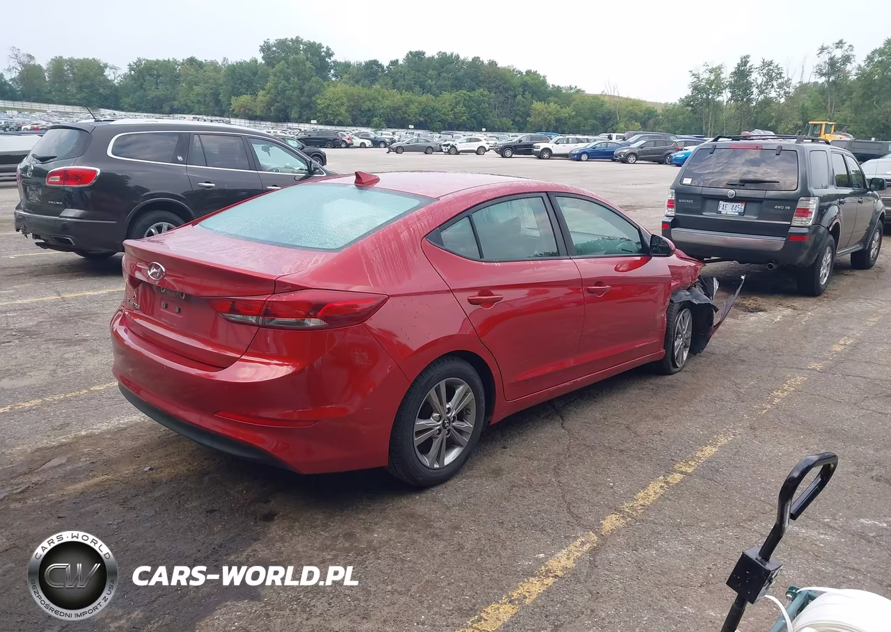 2017 Hyundai Elantra Se VIN:5NPD84LF4HH027802 - 4