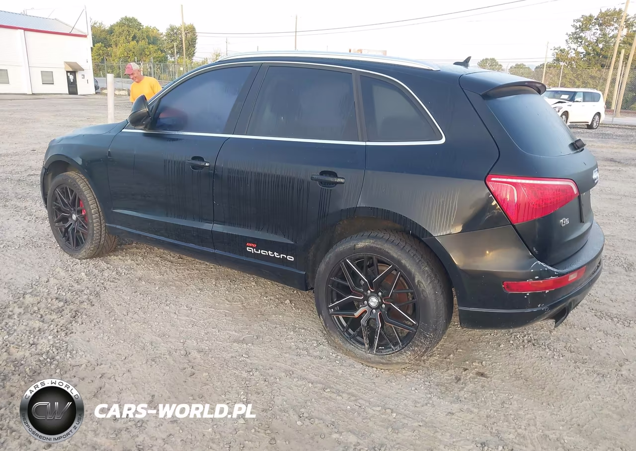 2010 Audi Q5 3.2 Premium VIN:WA1VKAFP3AA076473 - 3