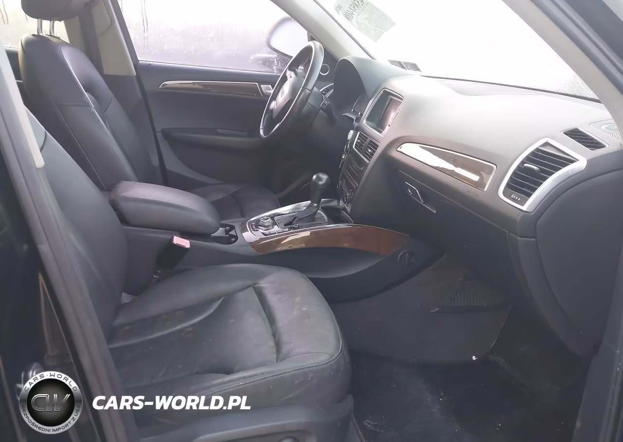 2010 Audi Q5 3.2 Premium VIN:WA1VKAFP3AA076473 - 5