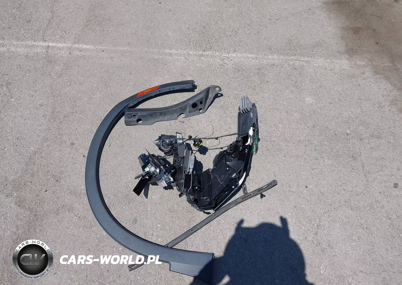2019 Cadillac Xt4 Premium Luxury VIN:1GYFZDR47KF103858 - 12