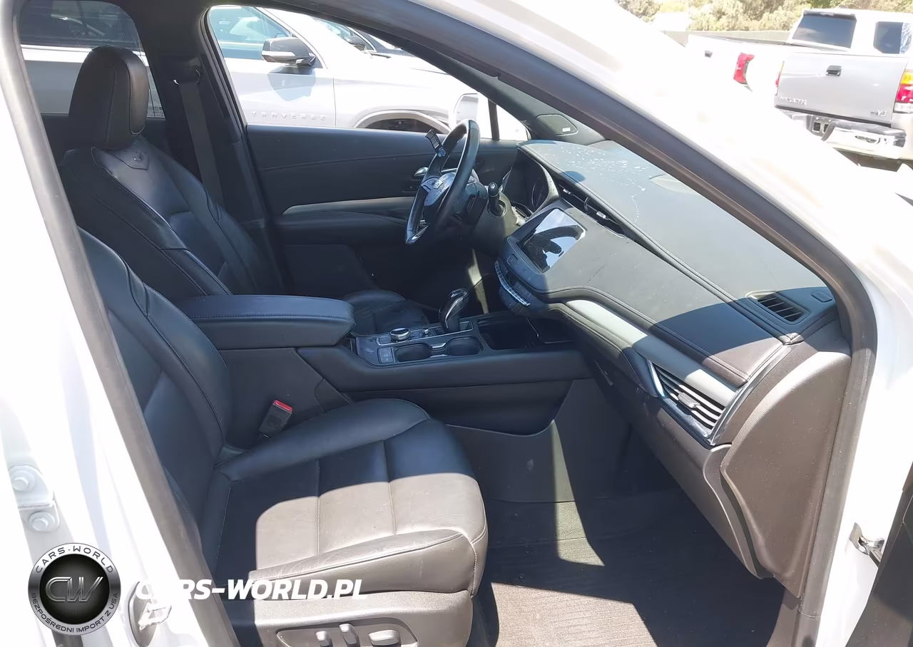 2019 Cadillac Xt4 Premium Luxury VIN:1GYFZDR47KF103858 - 5
