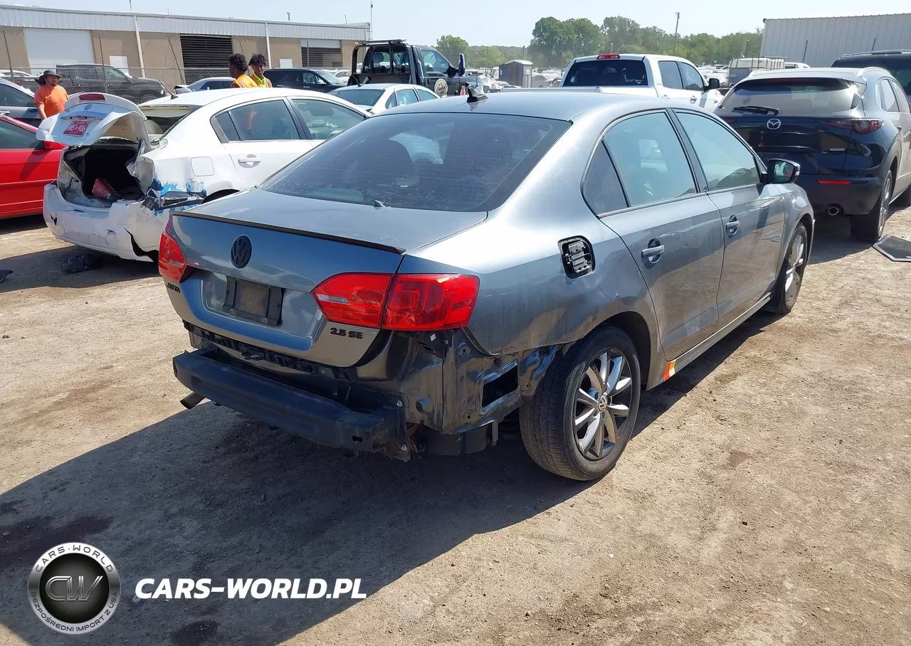 2013 Volkswagen Jetta 2.5L Se VIN:3VWDP7AJXDM450655 - 4