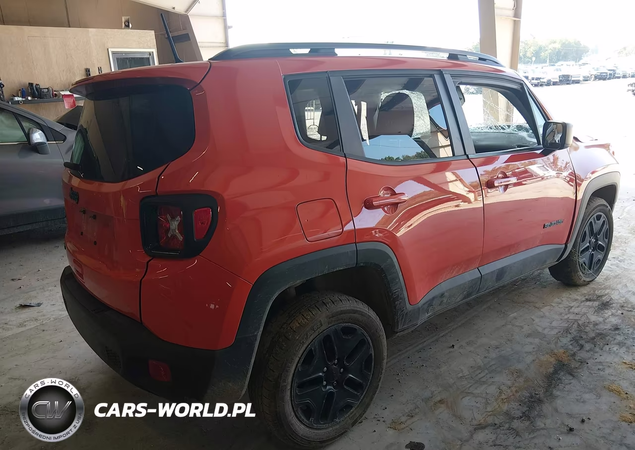 2018 Jeep Renegade Upland Edition 4X4 VIN:ZACCJBAB2JPJ17352 - 4