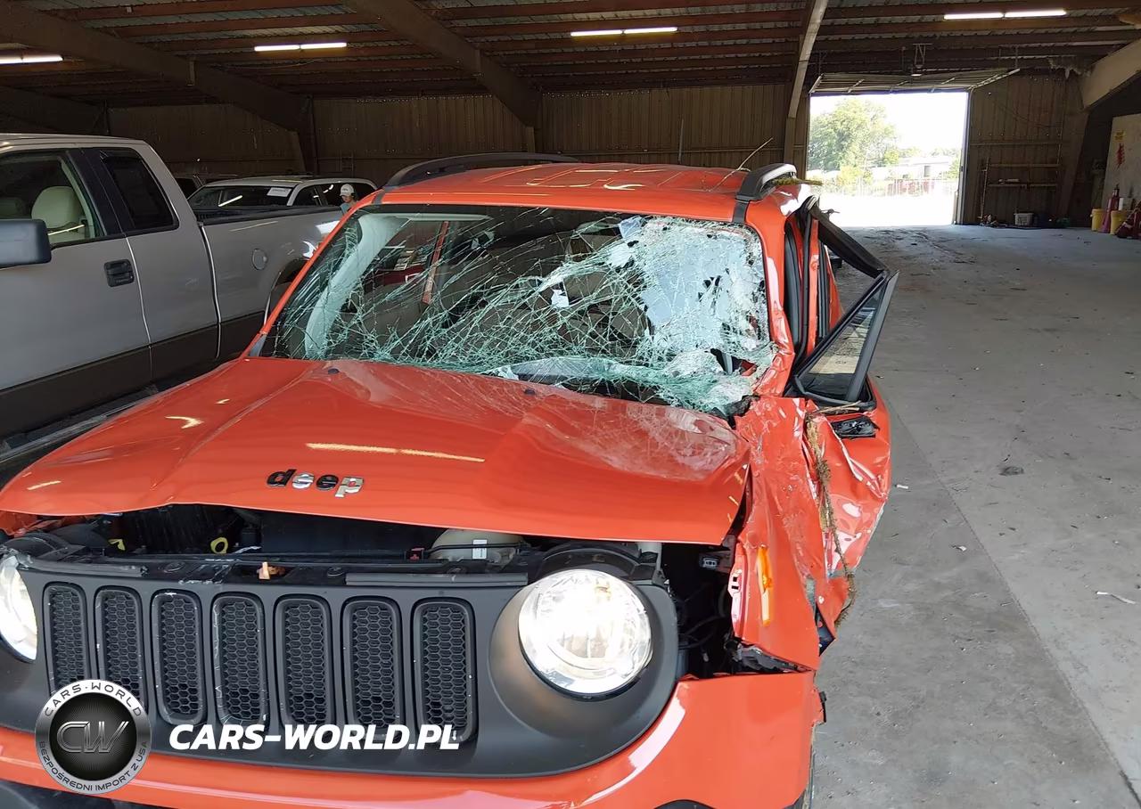 2018 Jeep Renegade Upland Edition 4X4 VIN:ZACCJBAB2JPJ17352 - 6