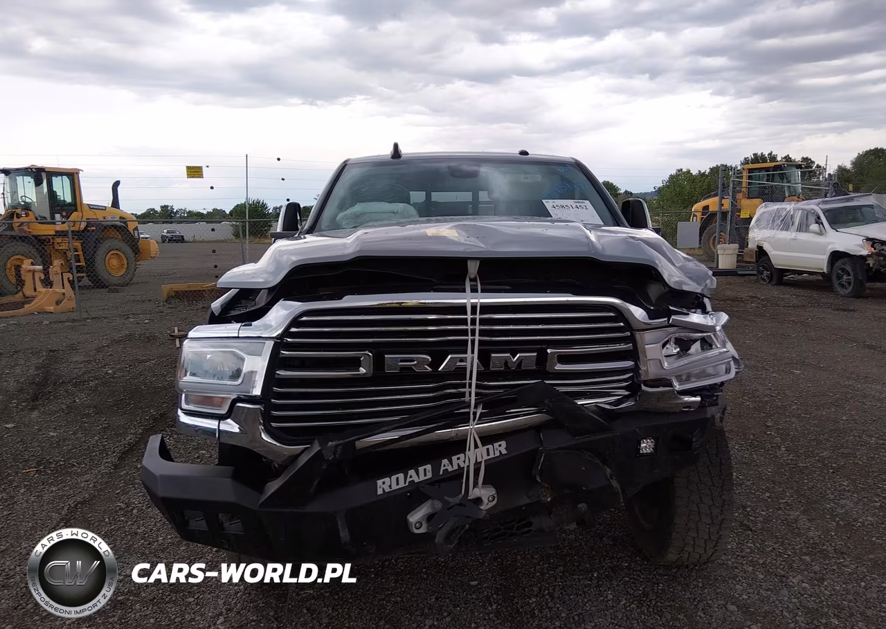 2024 Ram 3500 VIN:3C63R3ELXRG273373 - 14