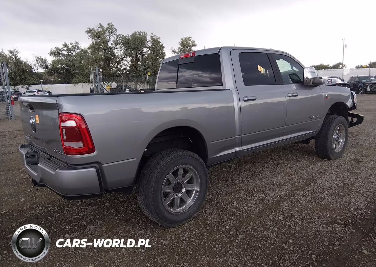 2024 Ram 3500 VIN:3C63R3ELXRG273373 - 4