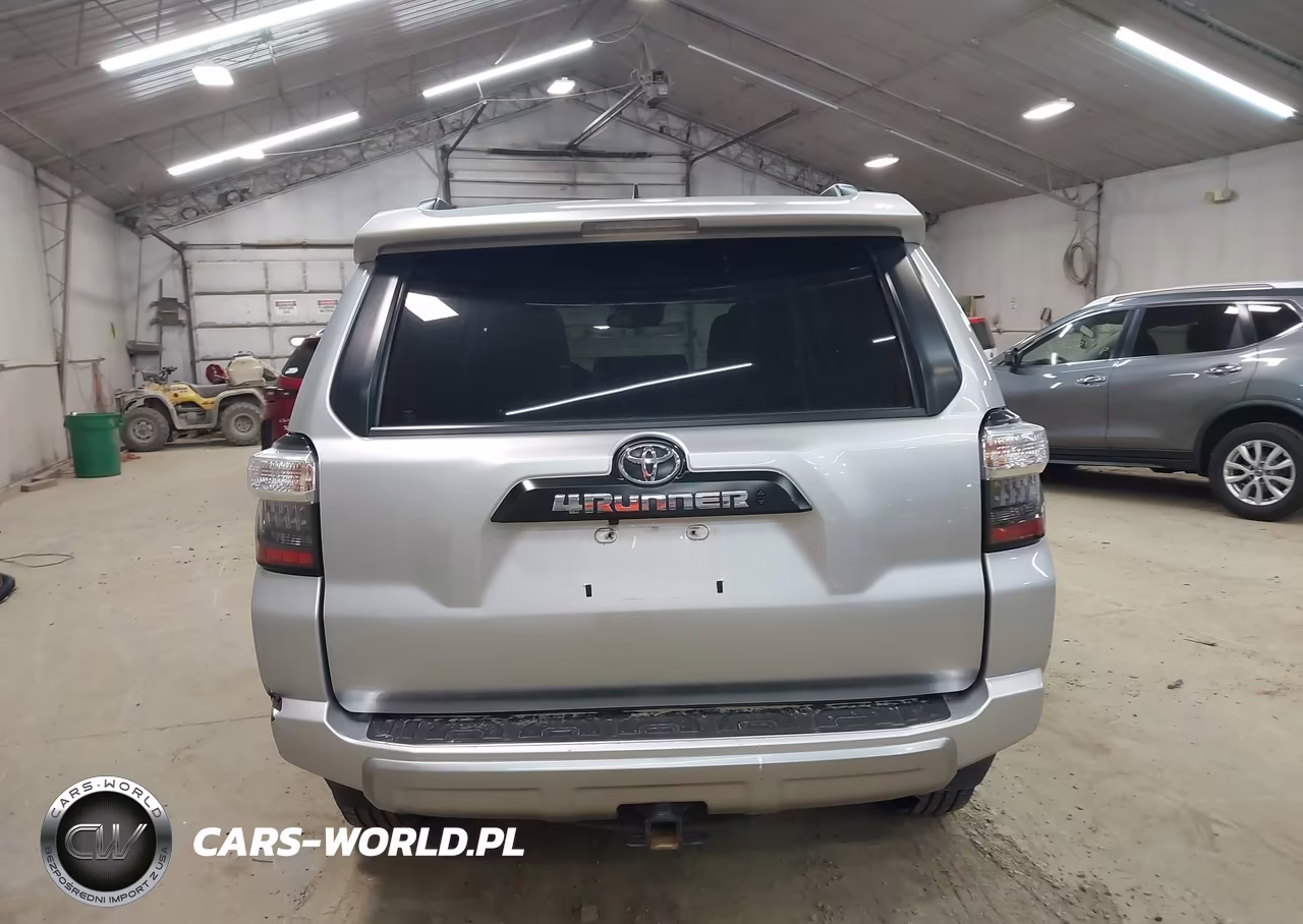2021 Toyota 4Runner Trd Off Road Premium VIN:JTERU5JRXM5943359 - 16