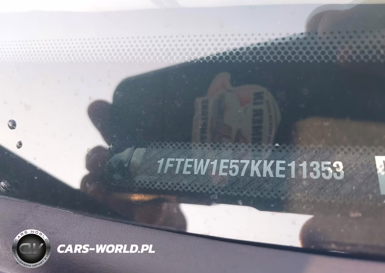 2019 Ford F-150 Lariat VIN:1FTEW1E57KKE11353 - 17