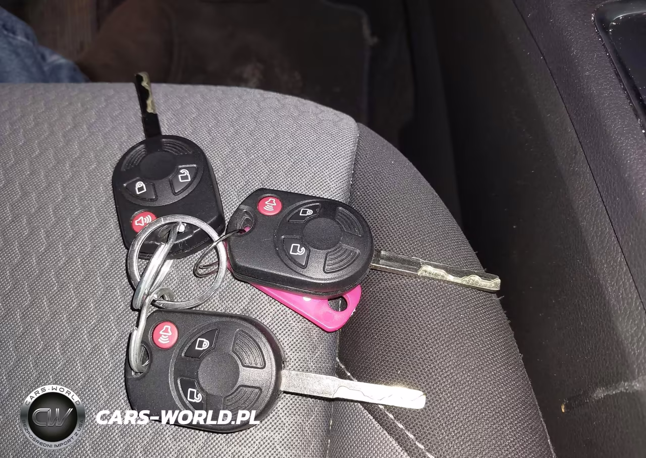2018 Ford Escape Se VIN:1FMCU9GDXJUD31141 - 11