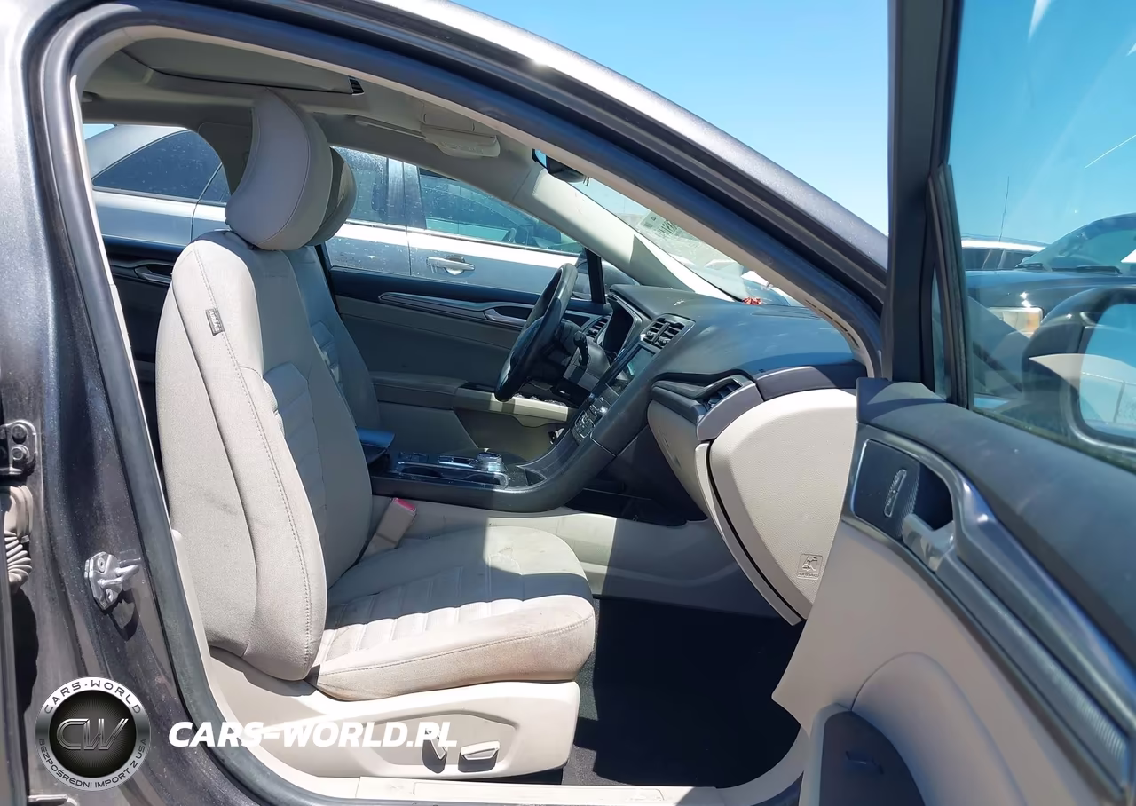 2019 Ford Fusion Hybrid Se VIN:3FA6P0LU9KR207225 - 5