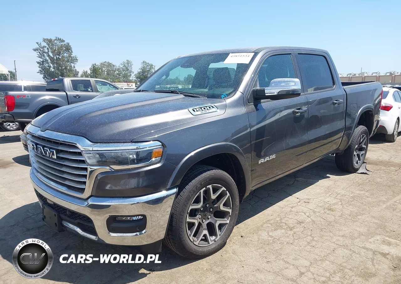 2025 Ram 1500 Laramie 4X4 5'7 Box VIN:1C6SRFJP1SN734558 - 2