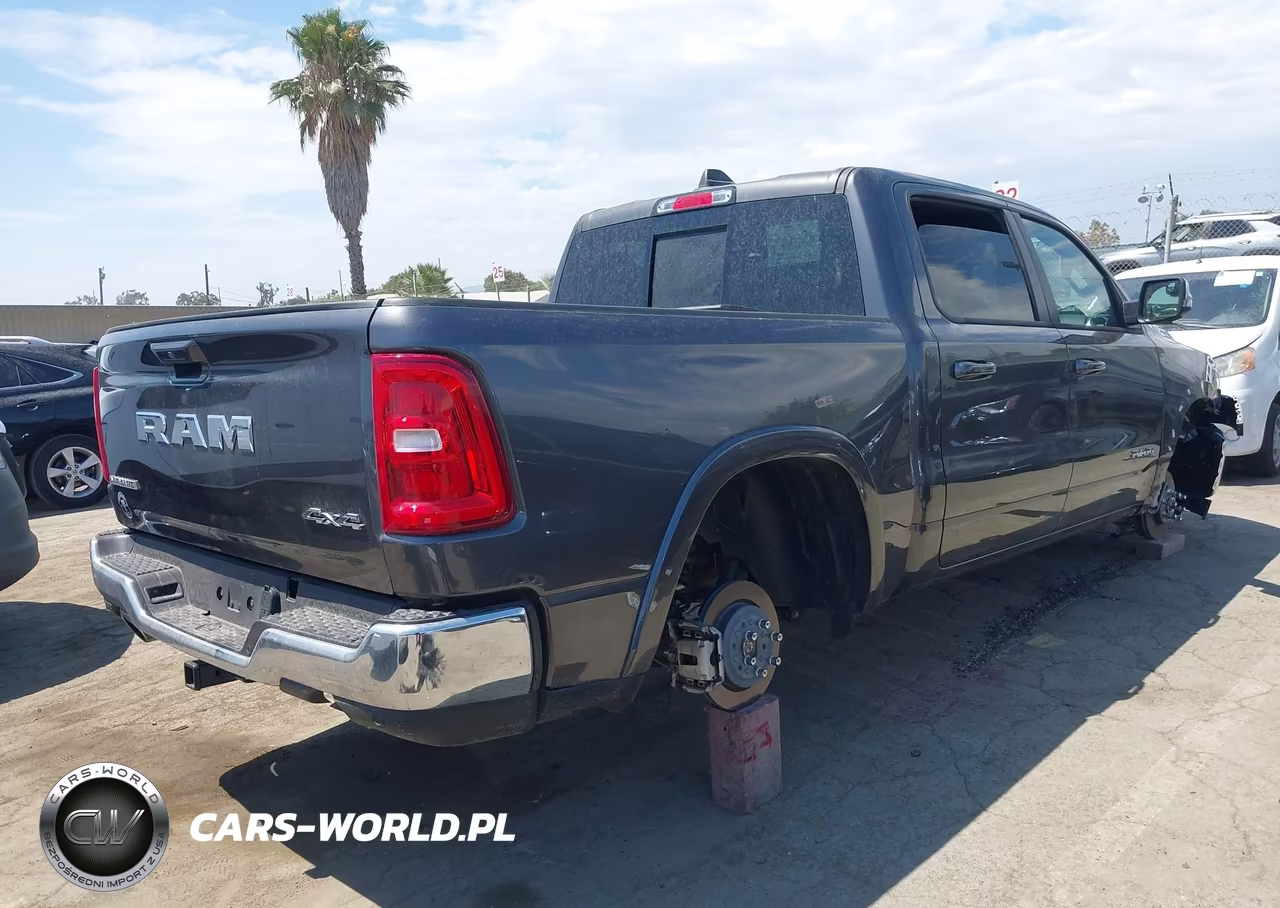 2025 Ram 1500 Laramie 4X4 5'7 Box VIN:1C6SRFJP1SN734558 - 4