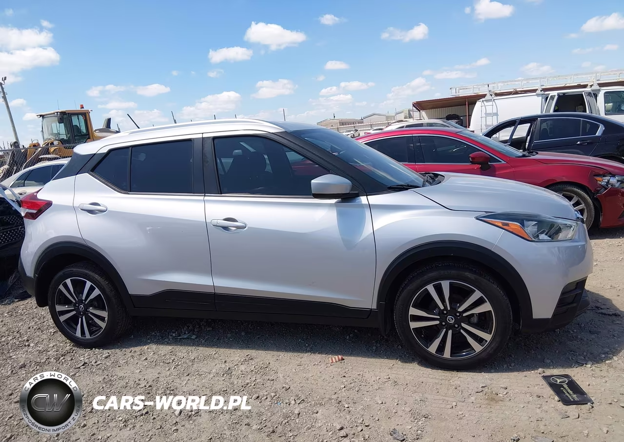 2019 Nissan Kicks Sv VIN:3N1CP5CUXKL509851 - 13