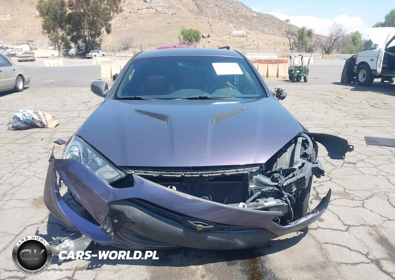 2013 Hyundai Genesis Coupe 3.8L VIN:KMHHU6KJ4DU085645 - 12