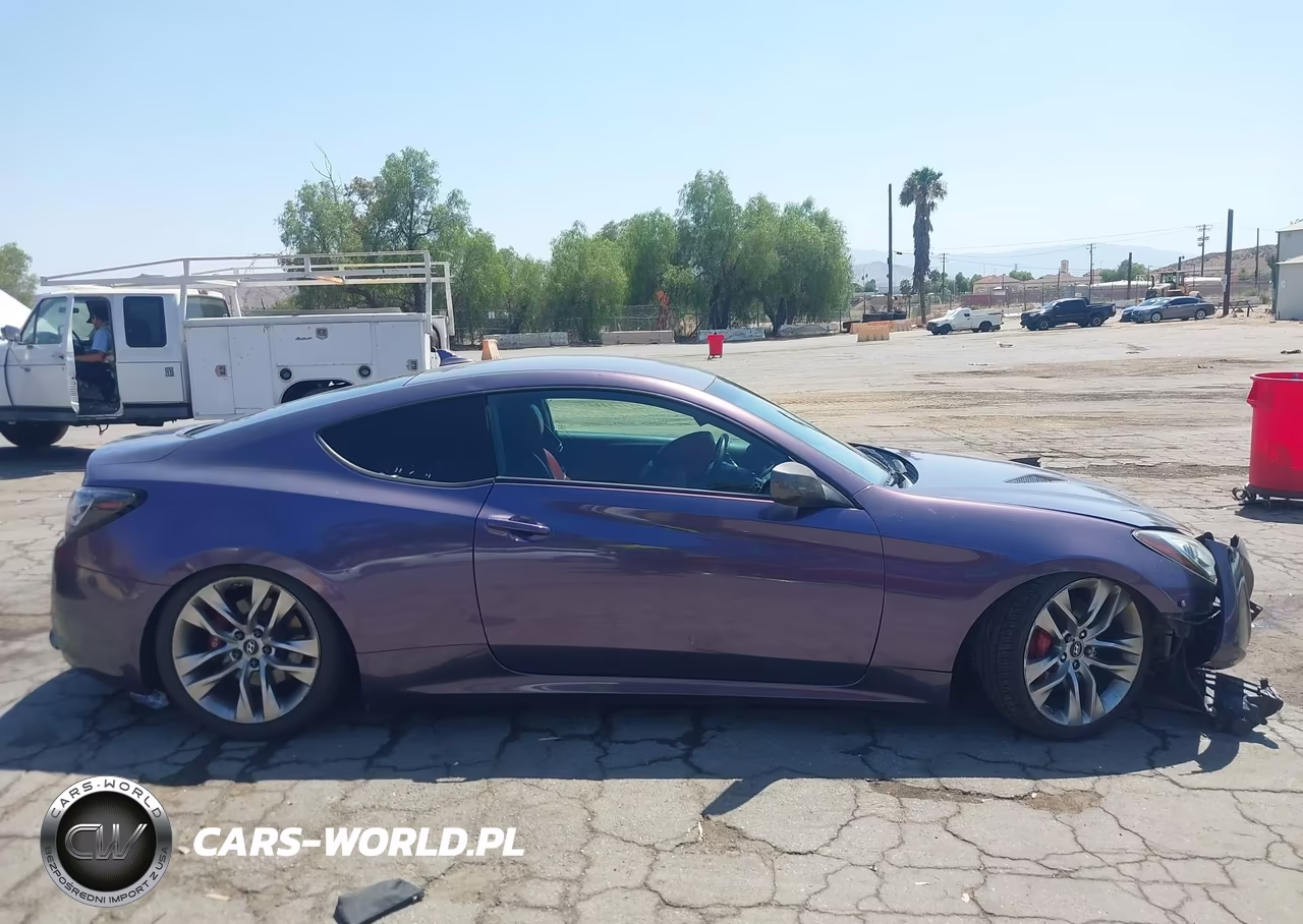 2013 Hyundai Genesis Coupe 3.8L VIN:KMHHU6KJ4DU085645 - 13