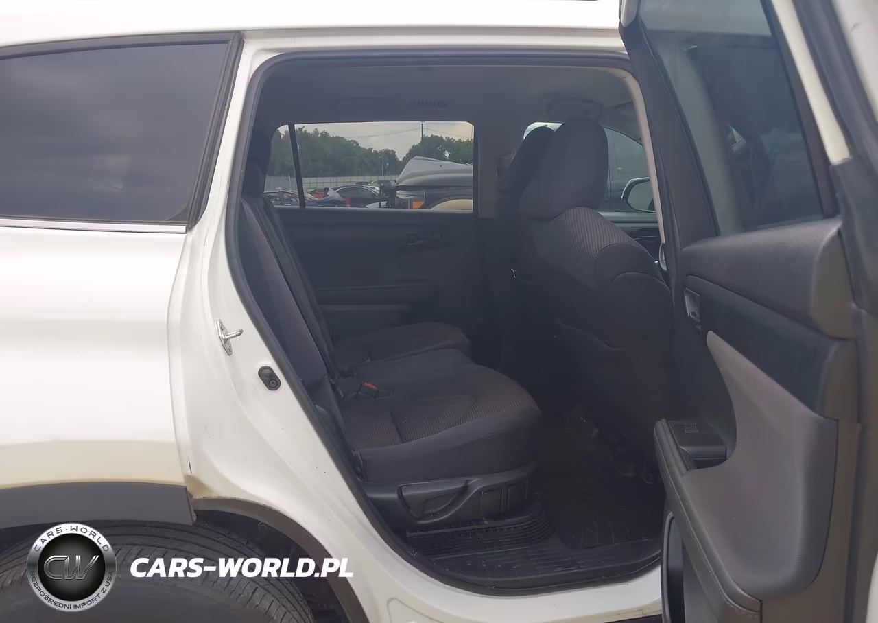 2020 Toyota Highlander Hybrid Le VIN:5TDZARAH0LS502697 - 8