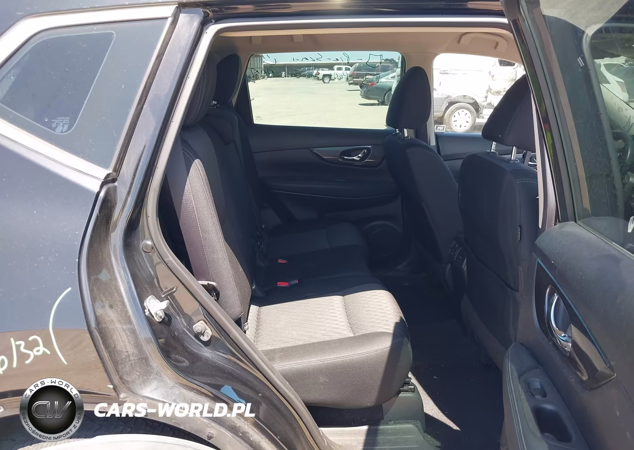 2017 Nissan Rogue S VIN:KNMAT2MT9HP615516 - 8