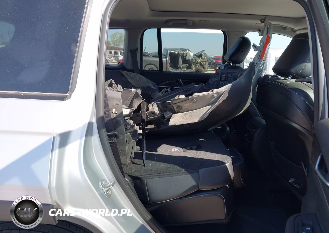 2023 Jeep Grand Cherokee Limited 4X2 VIN:1C4RJGBG3P8733792 - 8
