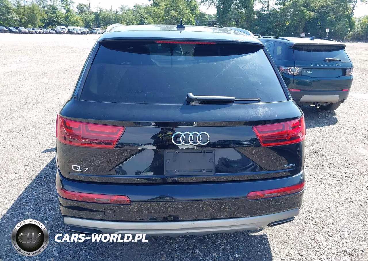 2018 Audi Q7 2.0T Premium VIN:WA1AHAF72JD052788 - 16