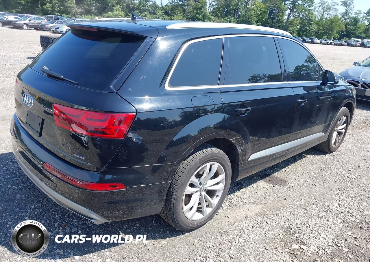 2018 Audi Q7 2.0T Premium VIN:WA1AHAF72JD052788 - 4