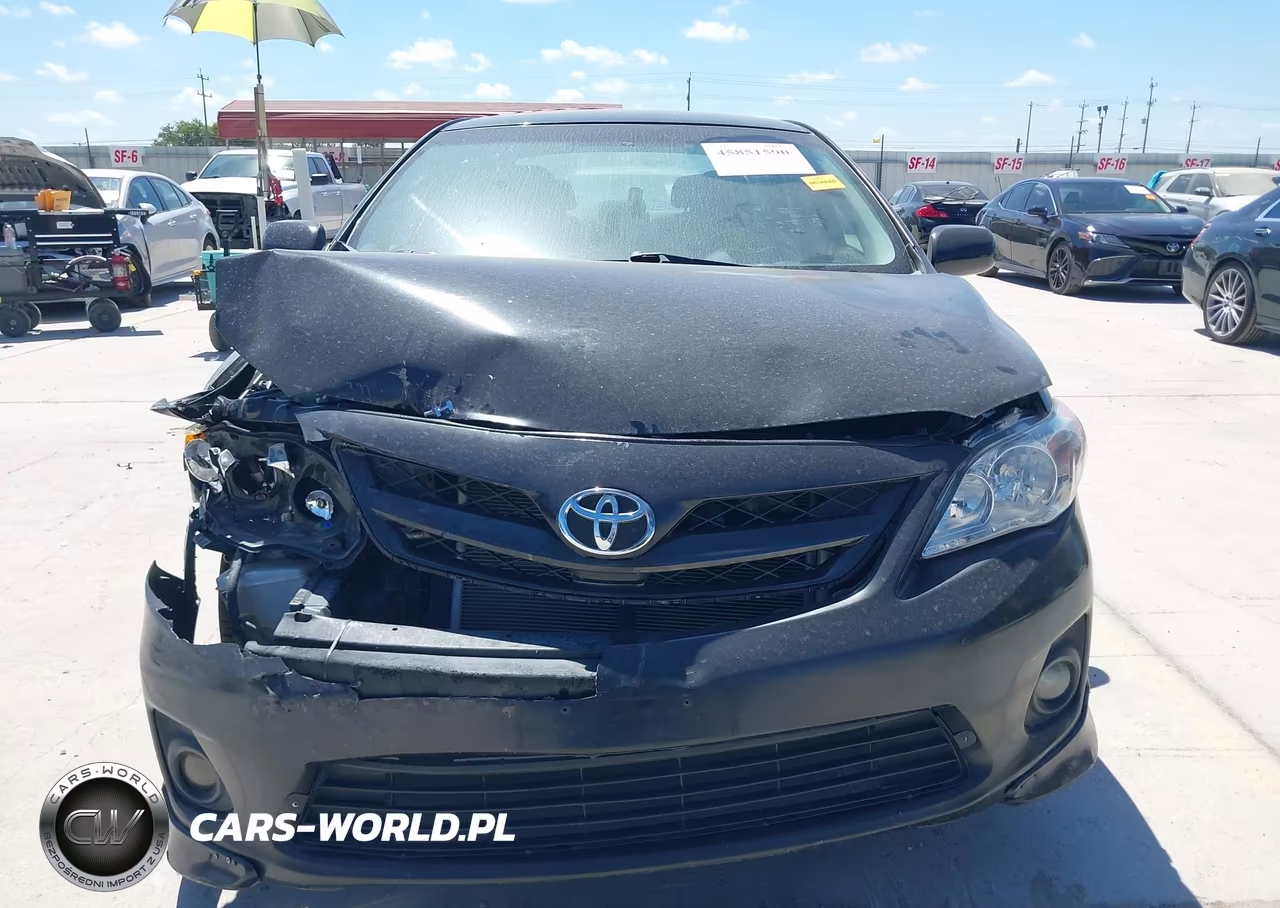 2011 Toyota Corolla S VIN:2T1BU4EE7BC631877 - 12