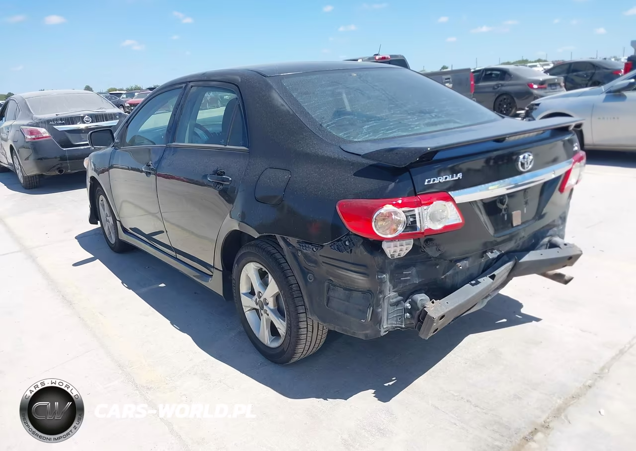 2011 Toyota Corolla S VIN:2T1BU4EE7BC631877 - 3