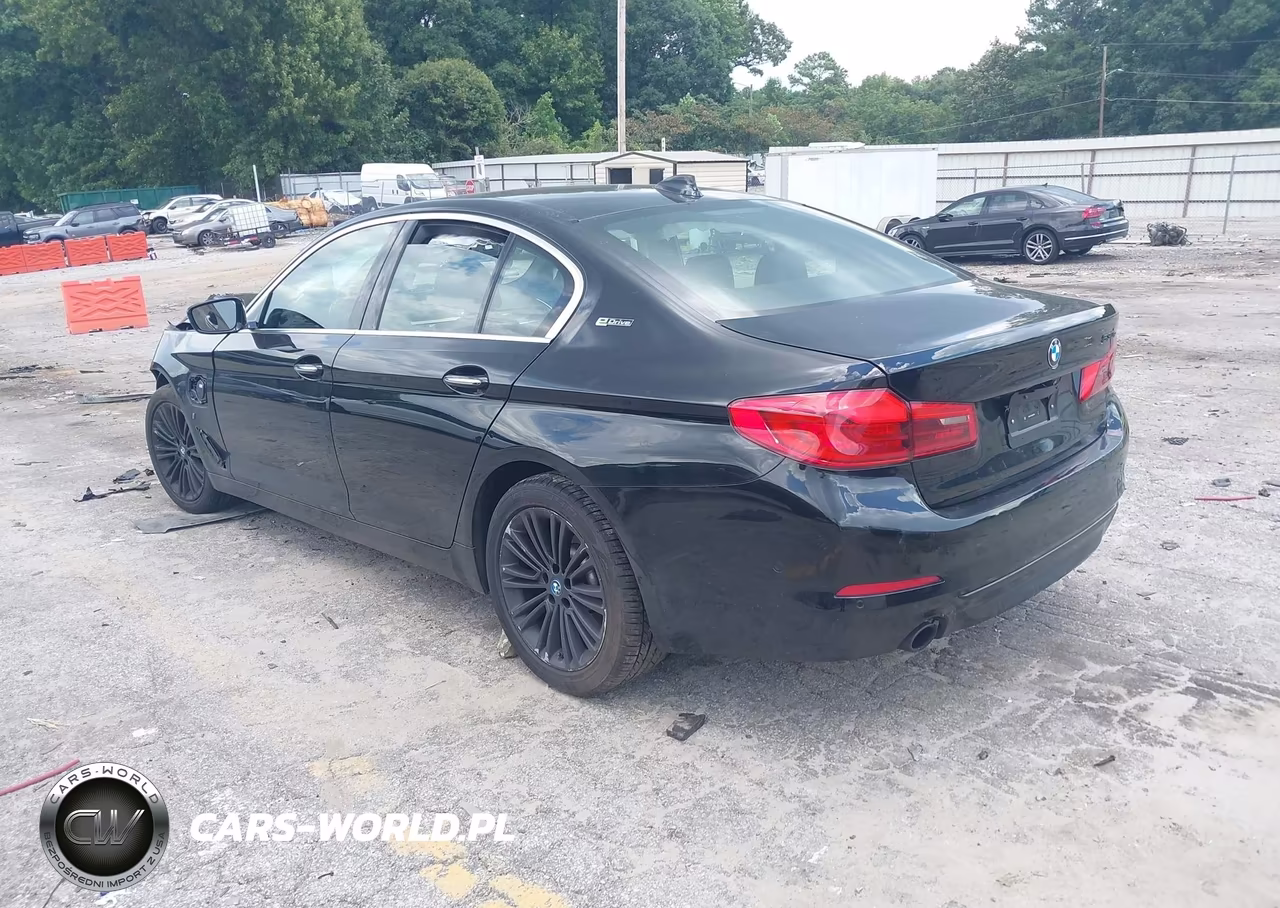 2018 BMW 530E xDrive Iperformance VIN:WBAJB1C5XJB084584 - 3