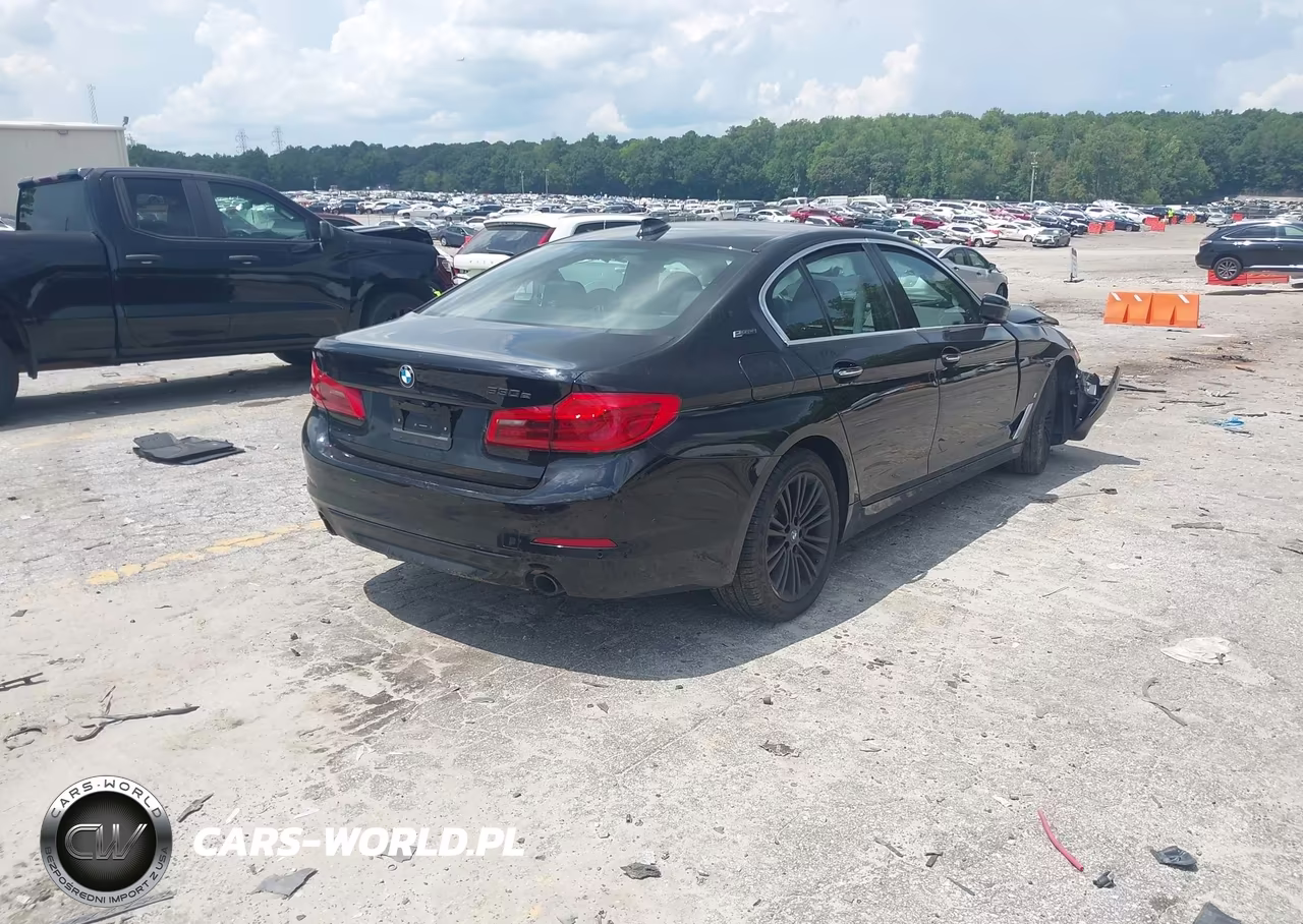 2018 BMW 530E xDrive Iperformance VIN:WBAJB1C5XJB084584 - 4