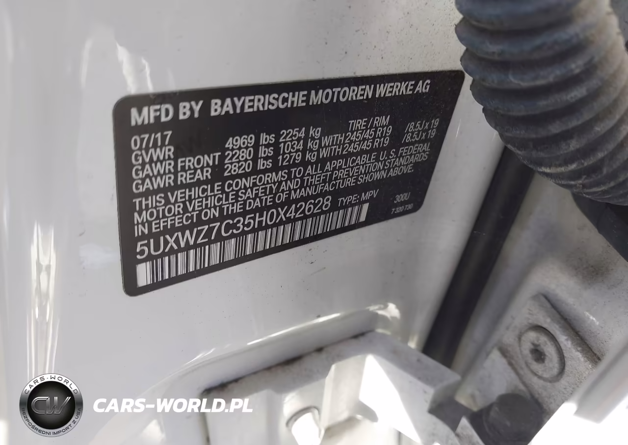 2017 BMW X3 Sdrive28I VIN:5UXWZ7C35H0X42628 - 9