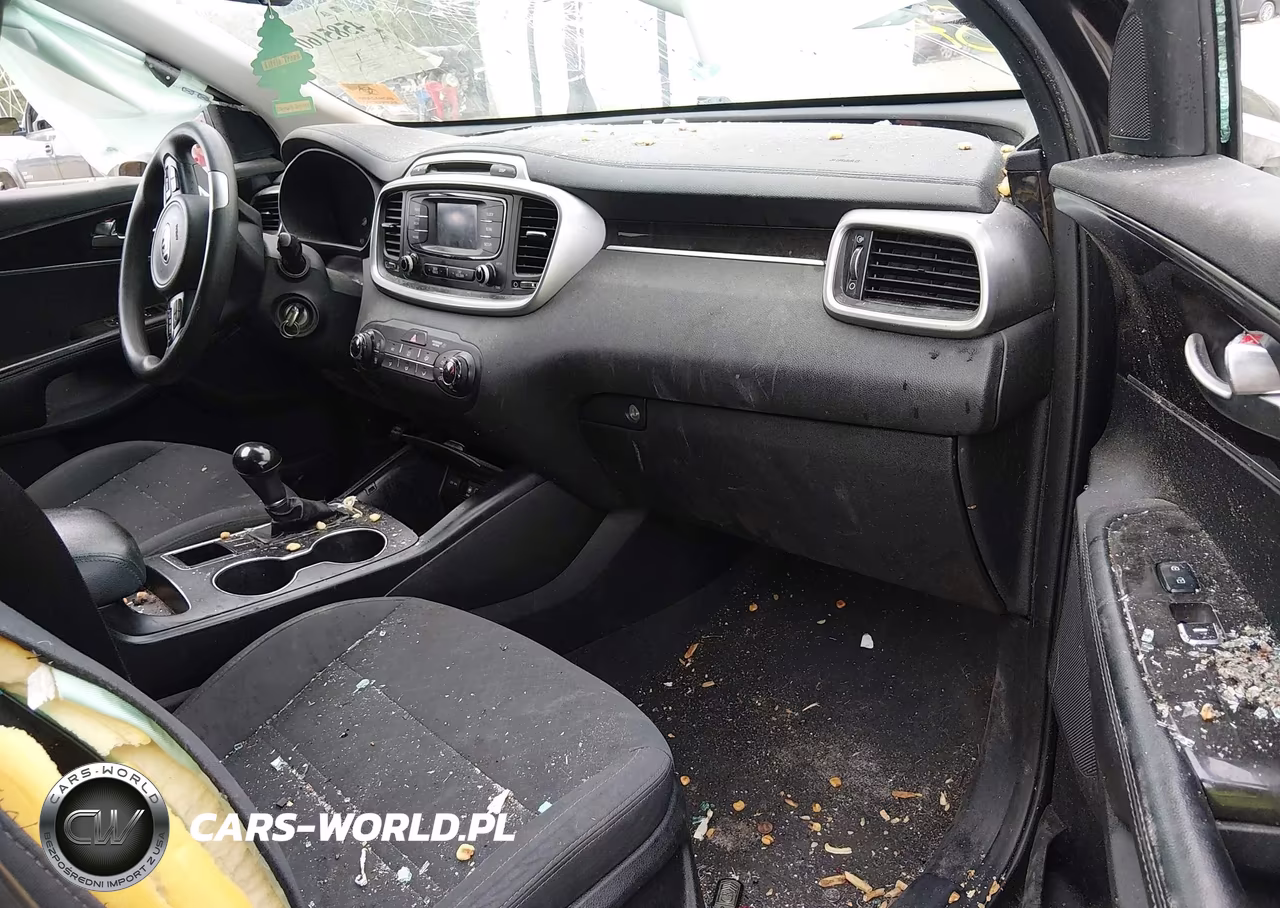 2017 Kia Sorento 3.3L Lx VIN:5XYPG4A52HG288346 - 5