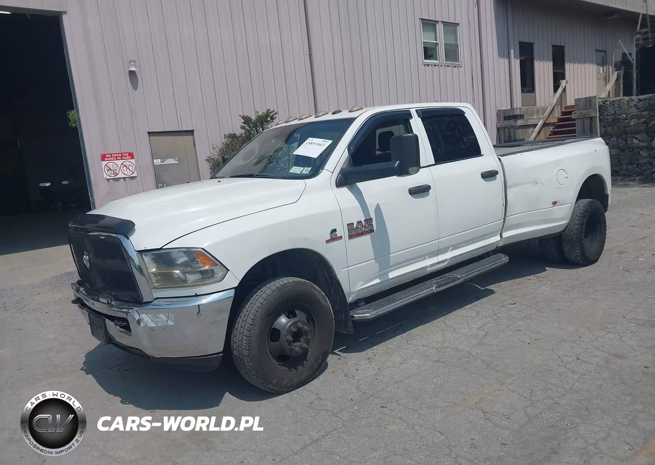 2018 Ram 3500 Tradesman 4X4 8' Box VIN:3C63RRGLXJG281025 - 2