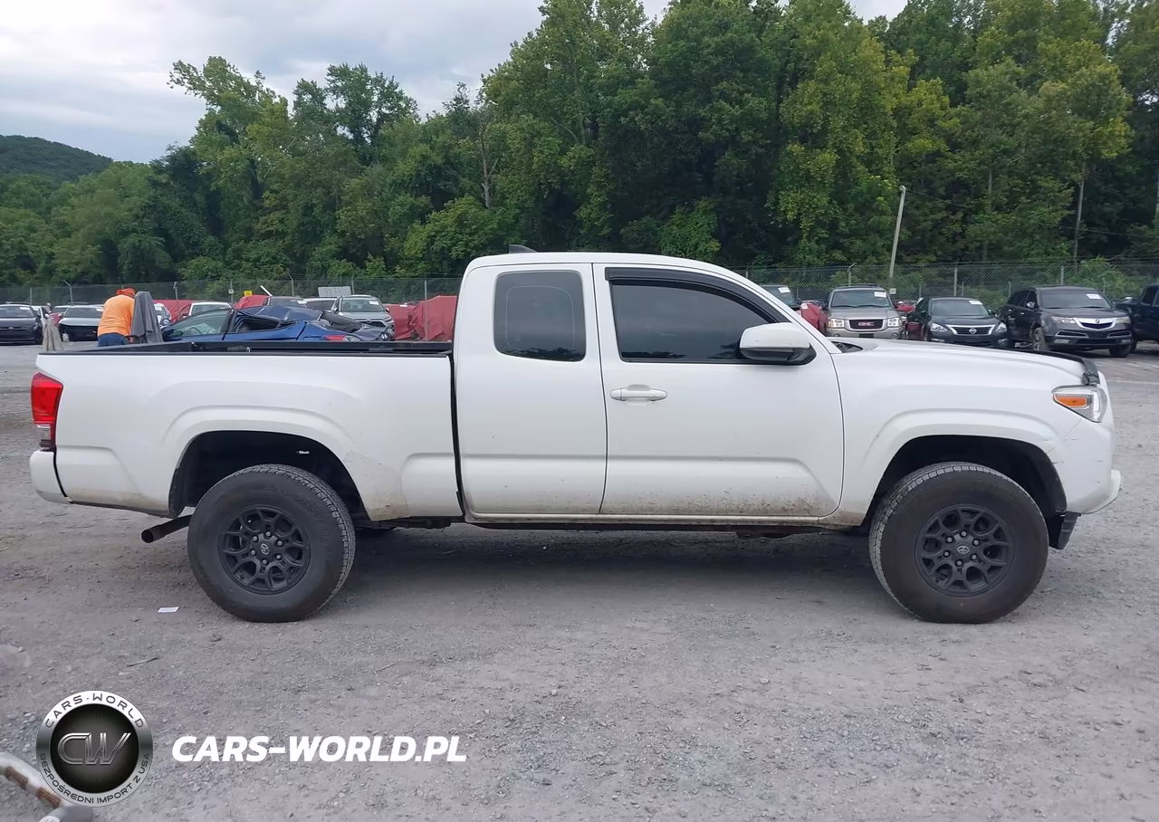 2016 Toyota Tacoma Sr VIN:5TFSX5EN8GX045100 - 13