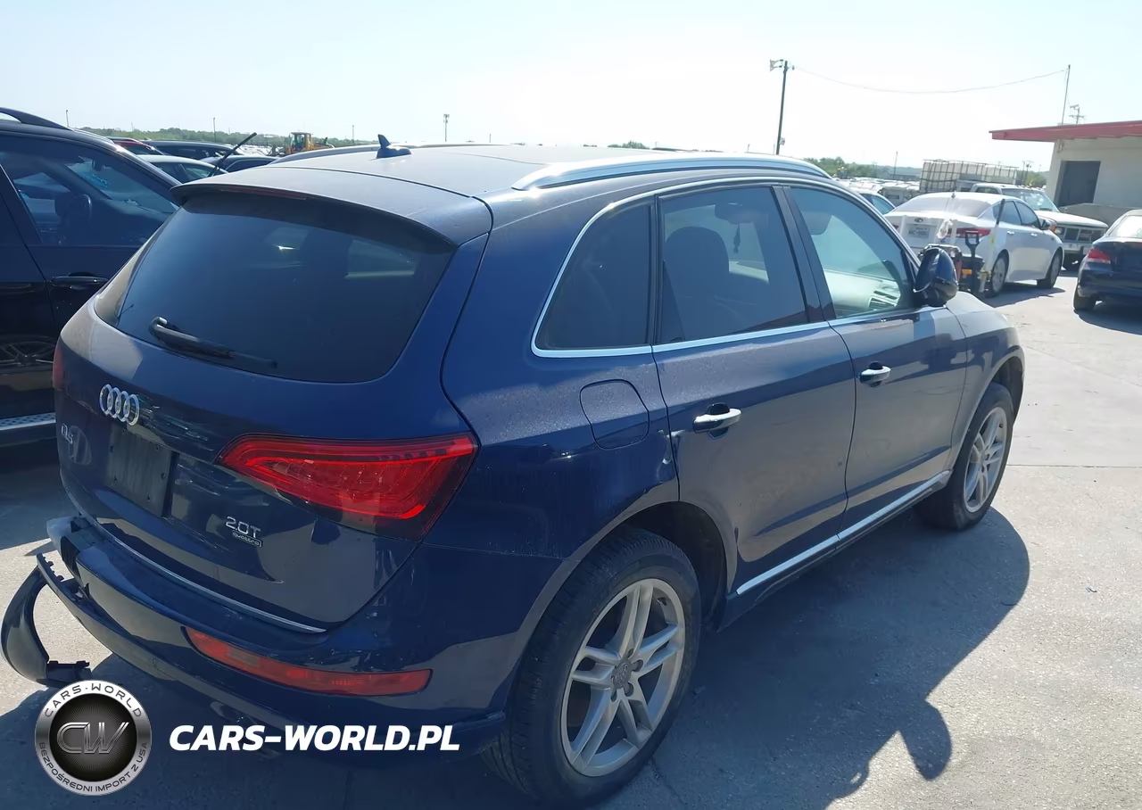 2016 Audi Q5 2.0T Premium VIN:WA1L2AFP0GA077967 - 4