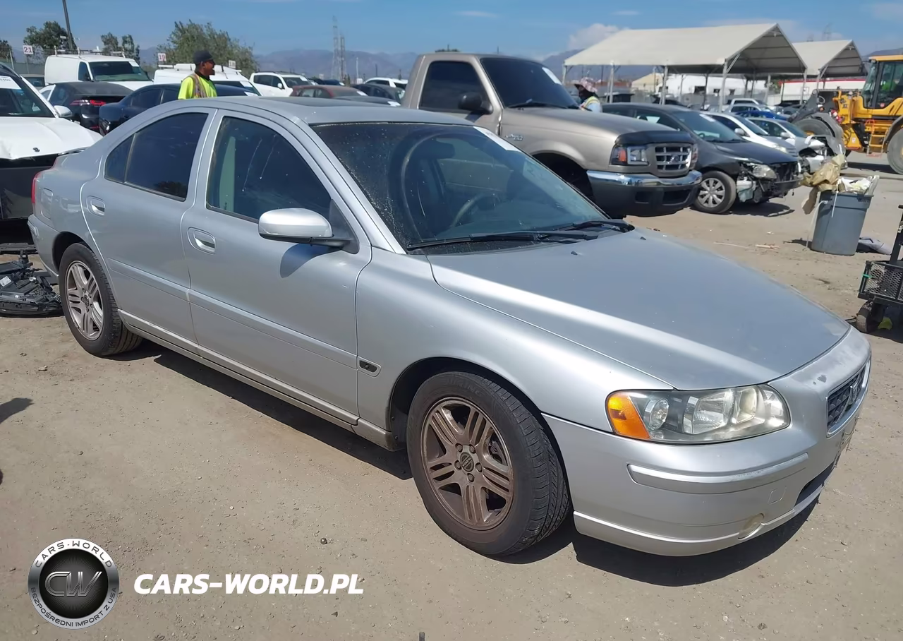 2005 Volvo S60 2.5T A-2.5T A Sr W-Premium Package – zdjęcie 1 z 11