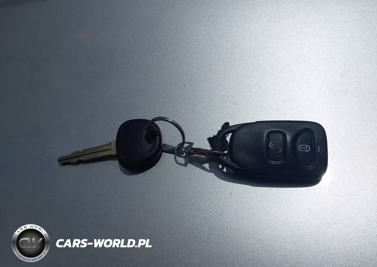 2011 Hyundai Tucson Gls VIN:KM8JU3AC2BU178650 - 11