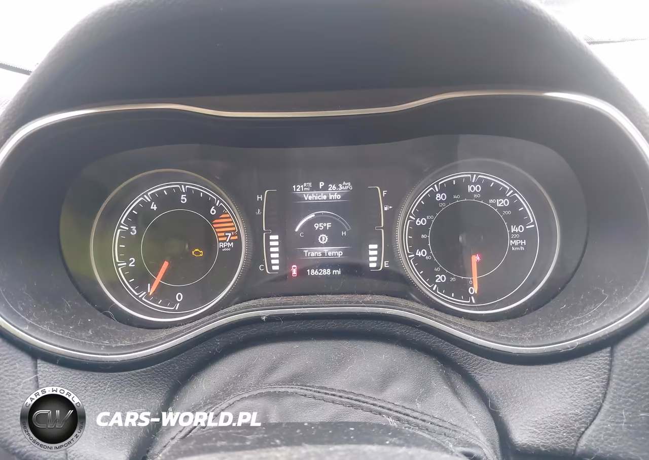 2019 Jeep Cherokee Latitude Fwd VIN:1C4PJLCB0KD285188 - 7