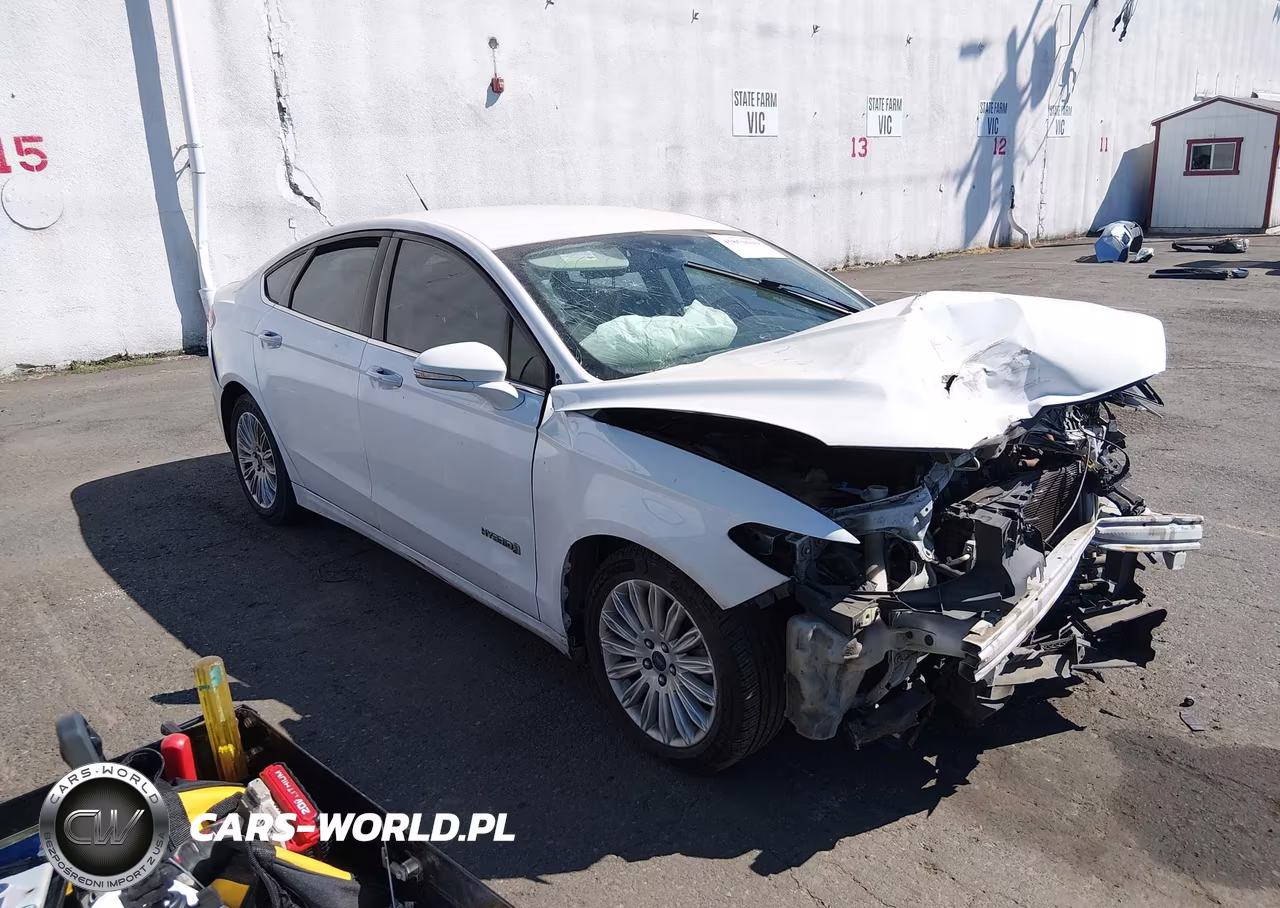 2016 Ford Fusion Hybrid Se