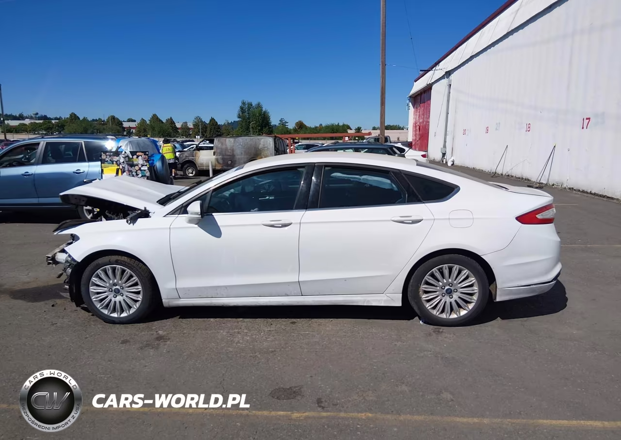 2016 Ford Fusion Hybrid Se VIN:3FA6P0LU8GR397655 - 15