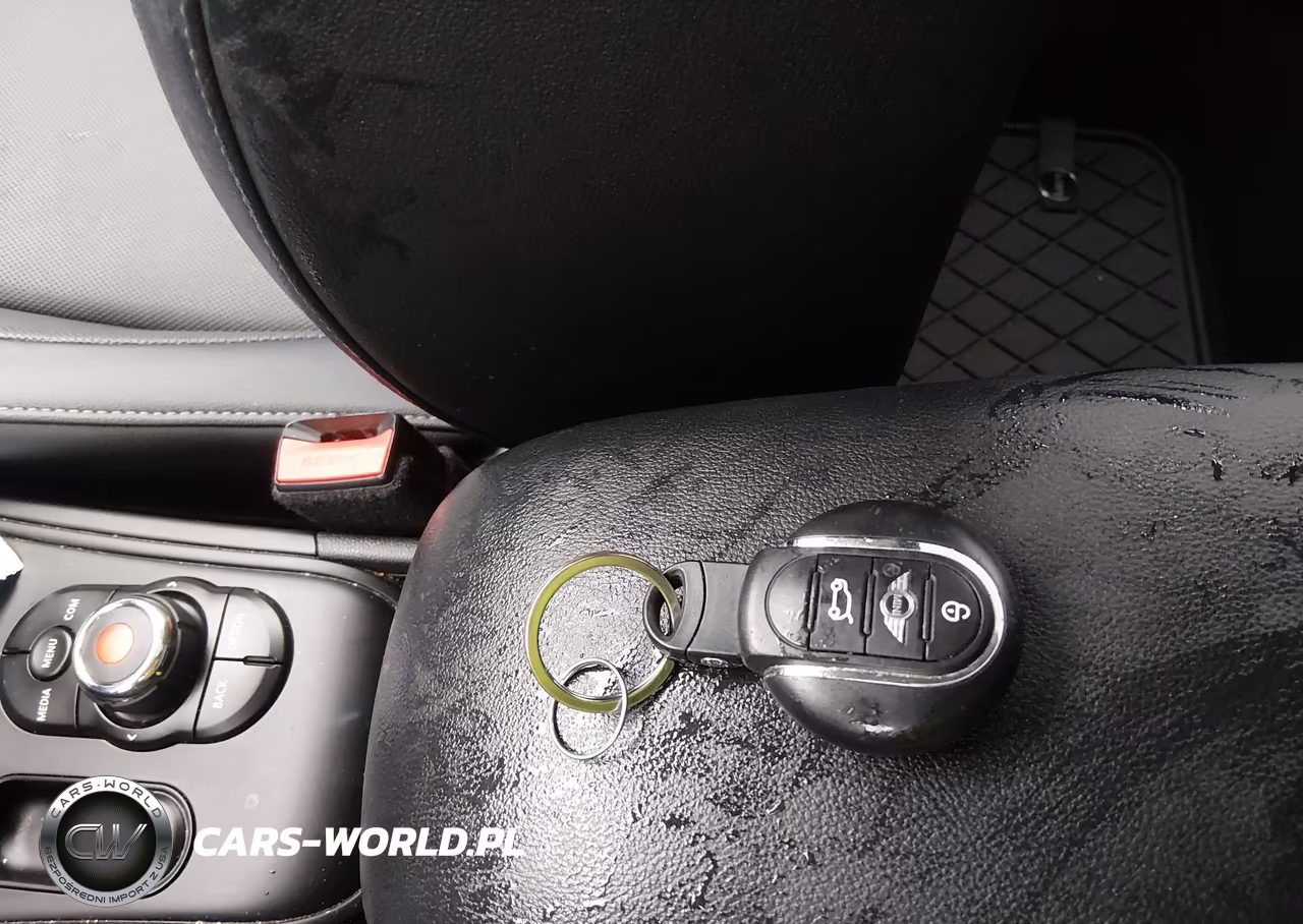 2018 Mini Countryman Cooper VIN:WMZYV5C35J3E04440 - 11