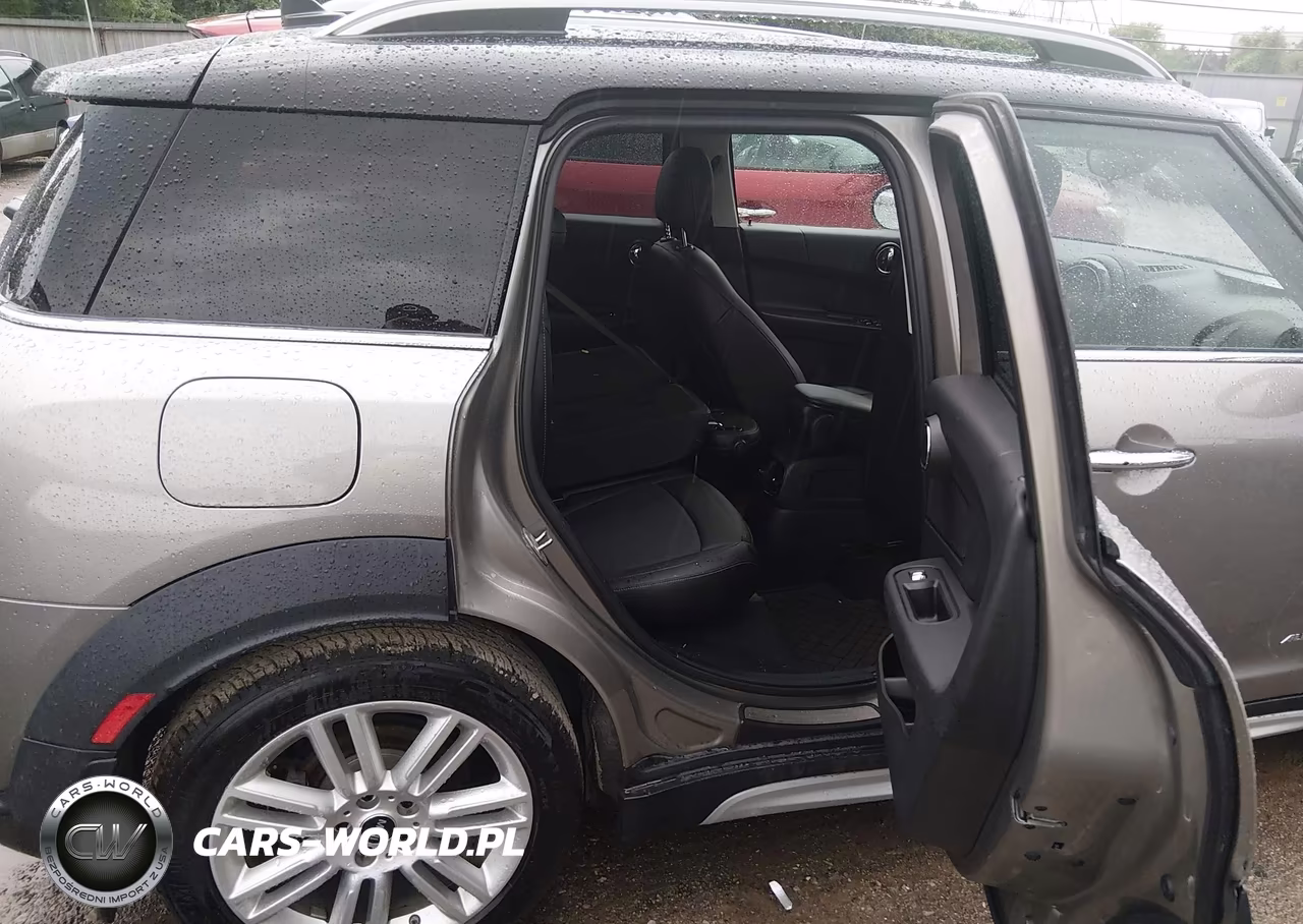 2018 Mini Countryman Cooper VIN:WMZYV5C35J3E04440 - 8