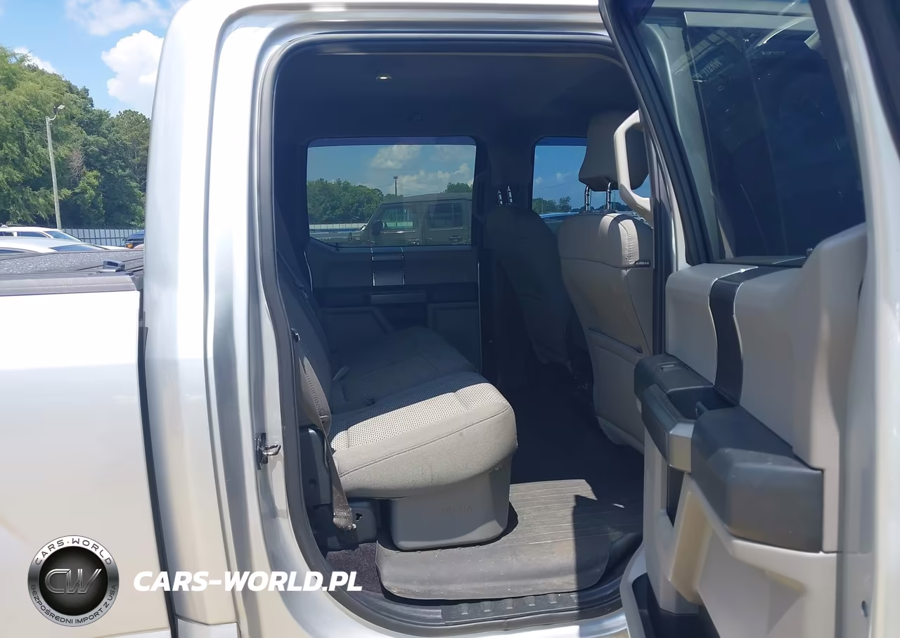 2016 Ford F-150 Xlt VIN:1FTEW1CP7GFC25560 - 8