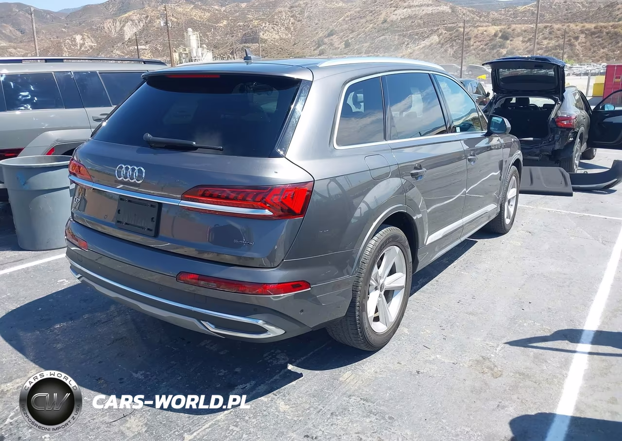 2023 Audi Q7 Premium Plus 45 Tfsi Quattro Tiptronic VIN:WA1LCBF71PD019545 - 4